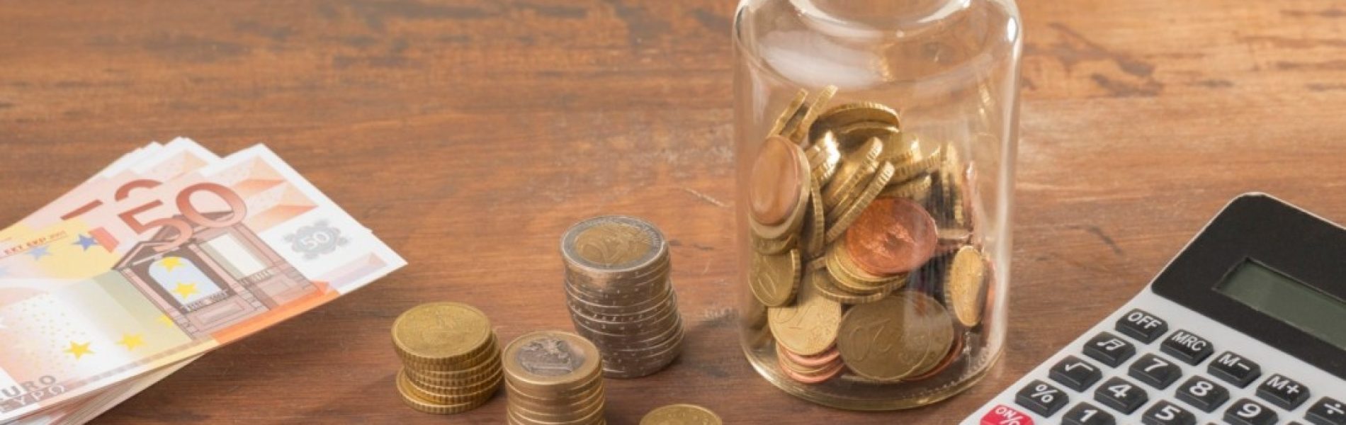 economy-savings-jar-with-calculator